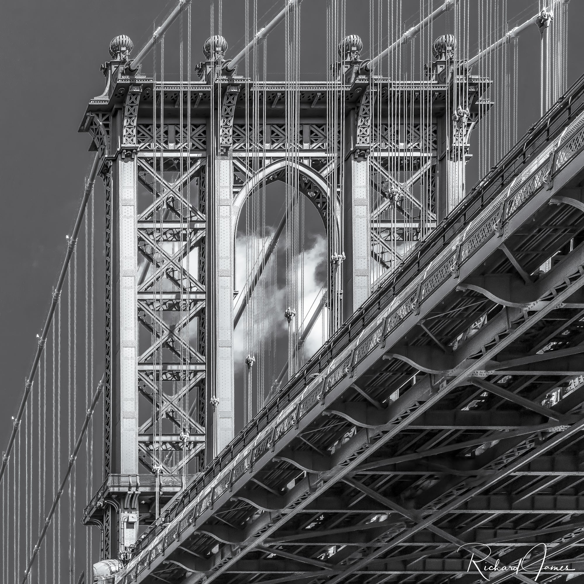 Manhattan Bridge (B&W)