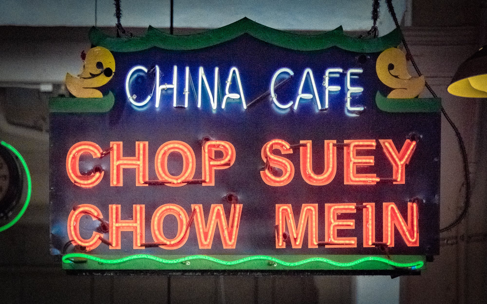 China Cafe Neon